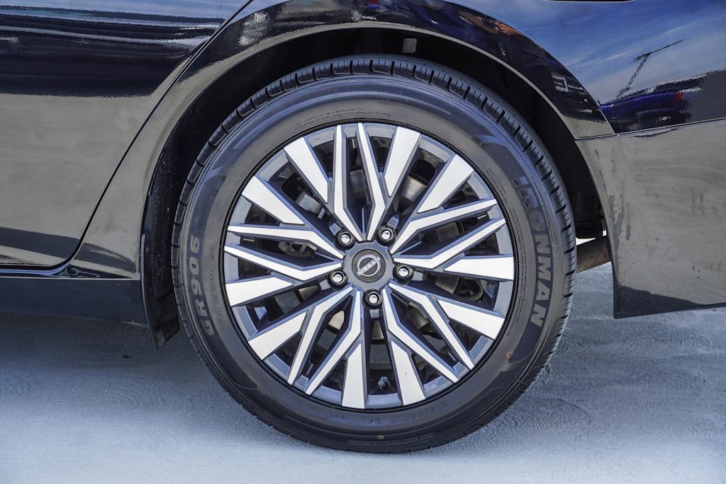 Image 7 of 2023 Nissan Altima