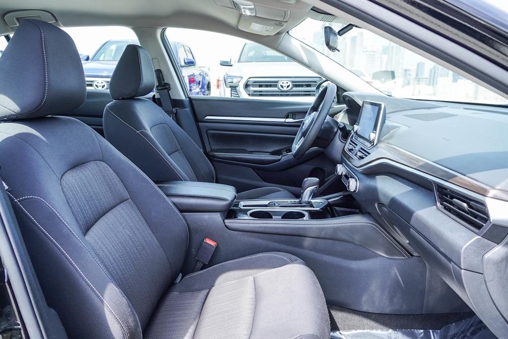 Image 10 of 2023 Nissan Altima