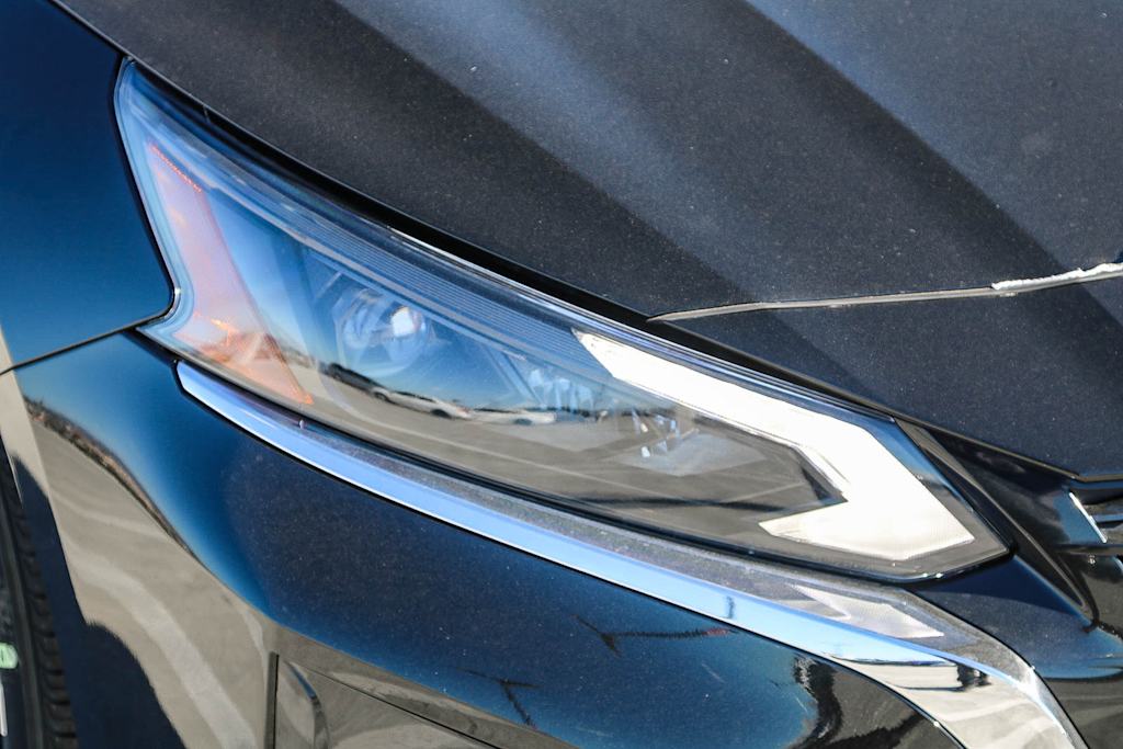 Thumbnail: 2025 Nissan Altima - 16