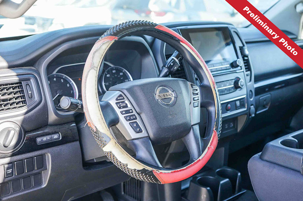 Thumbnail: 2022 Nissan Titan - 2