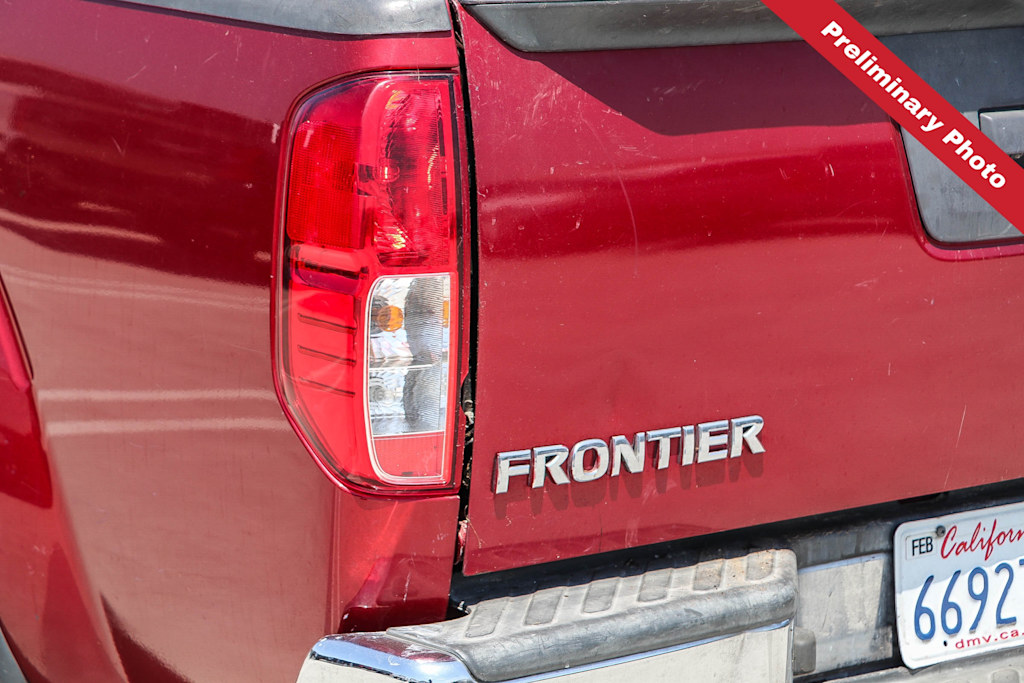 Thumbnail: 2020 Nissan Frontier - 18