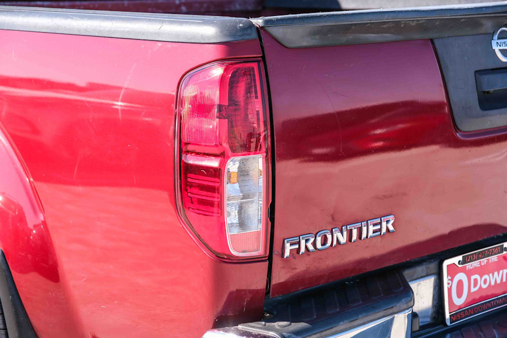 Thumbnail: 2020 Nissan Frontier - 18