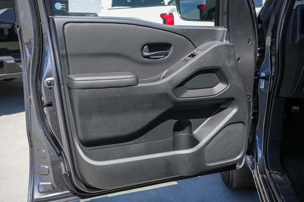 Thumbnail: 2026 Nissan Frontier - 23