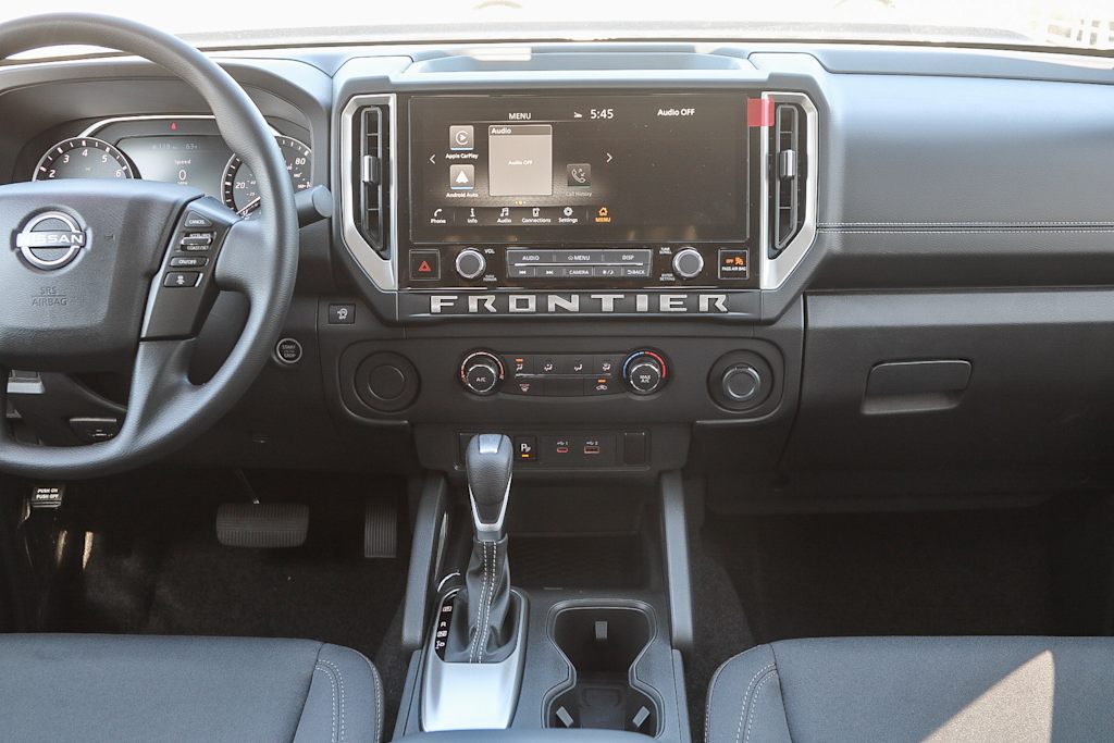 Thumbnail: 2025 Nissan Frontier - 8