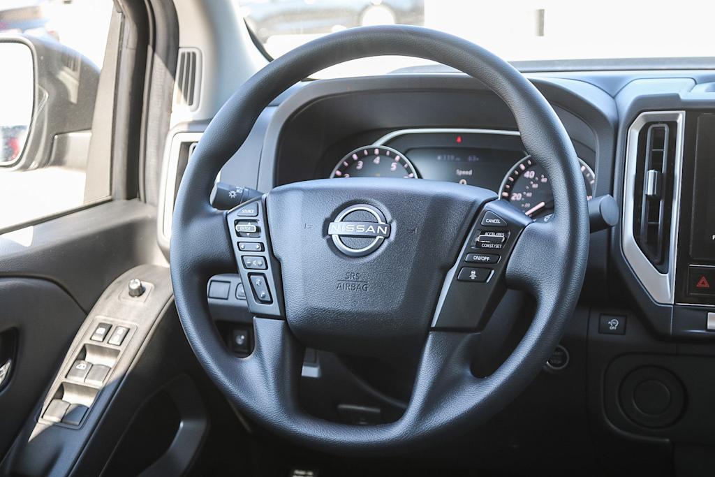Thumbnail: 2025 Nissan Frontier - 12