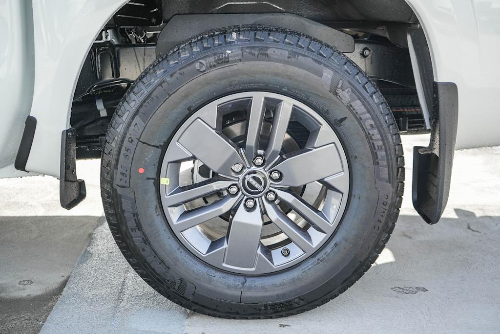 Thumbnail: 2026 Nissan Frontier - 6