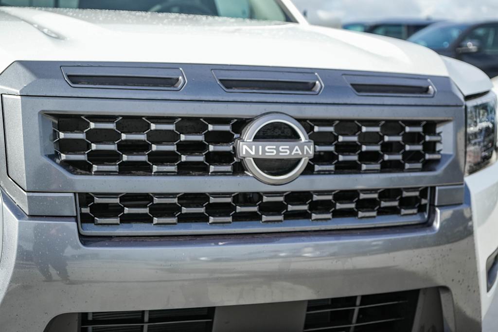 Thumbnail: 2026 Nissan Frontier - 19