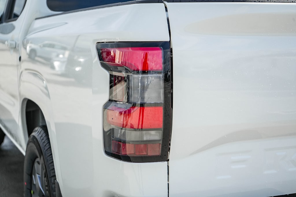 Thumbnail: 2026 Nissan Frontier - 21