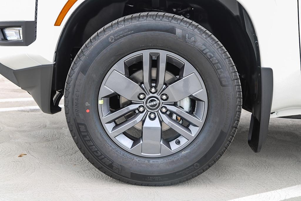 Thumbnail: 2025 Nissan Frontier - 22