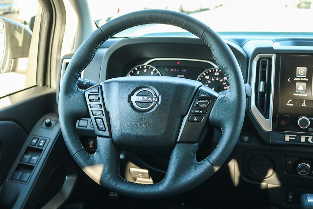 Thumbnail: 2026 Nissan Frontier - 12