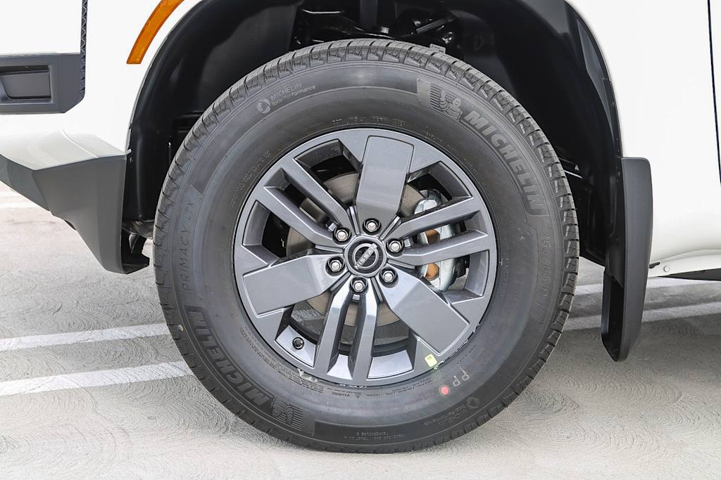 Thumbnail: 2025 Nissan Frontier - 21