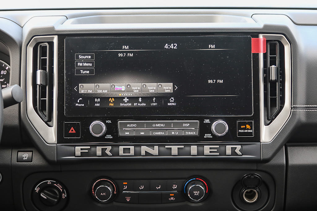 Thumbnail: 2025 Nissan Frontier - 22