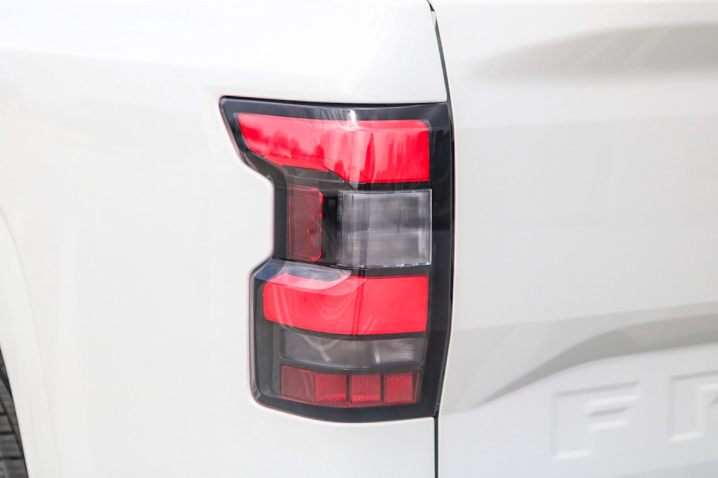 Thumbnail: 2025 Nissan Frontier - 20