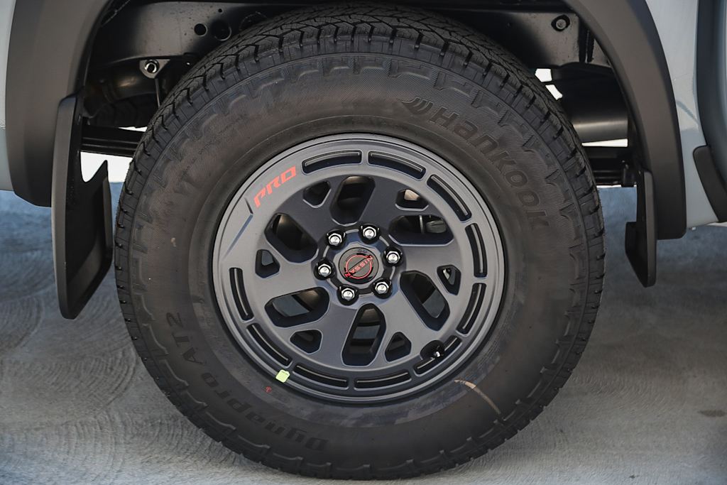 Thumbnail: 2025 Nissan Frontier - 7