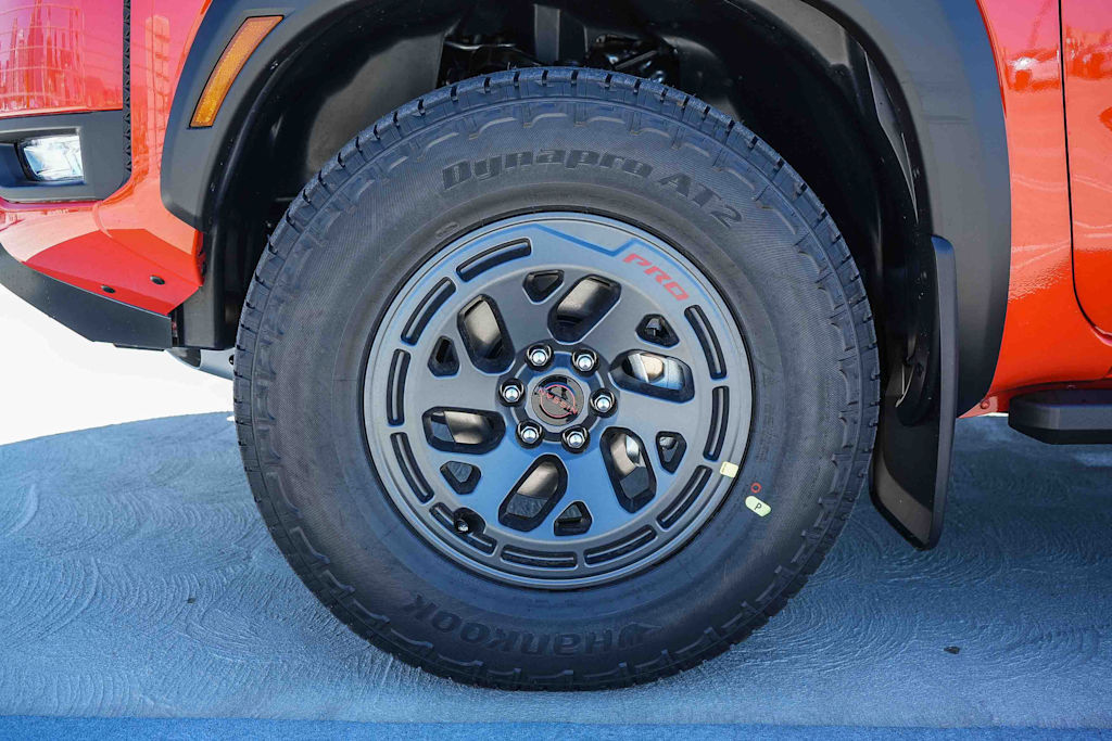 Thumbnail: 2026 Nissan Frontier - 22