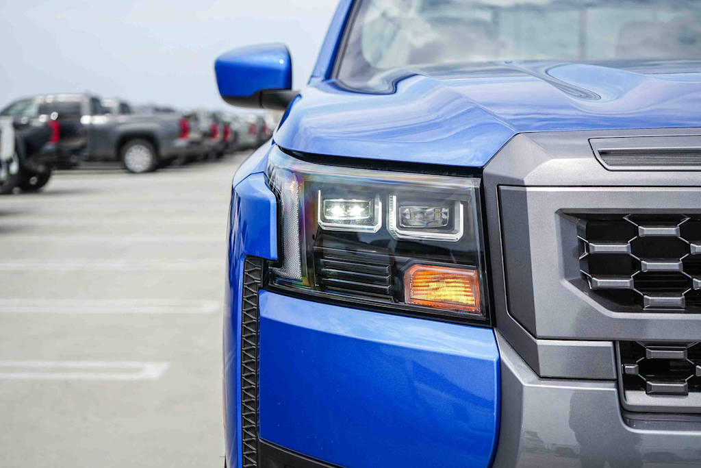 Thumbnail: 2026 Nissan Frontier - 18