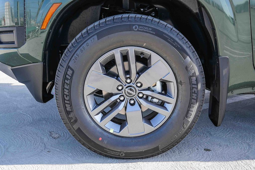 Thumbnail: 2026 Nissan Frontier - 21