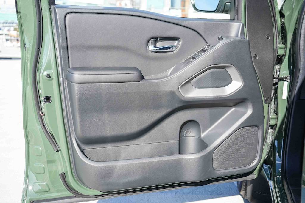 Thumbnail: 2026 Nissan Frontier - 24