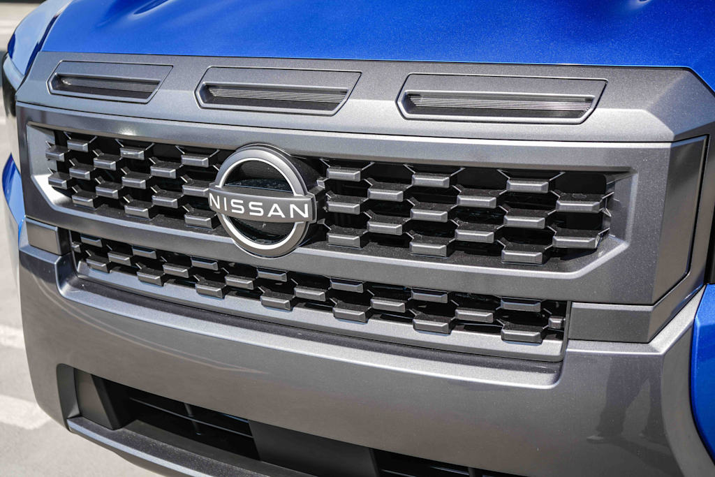 Thumbnail: 2026 Nissan Frontier - 6