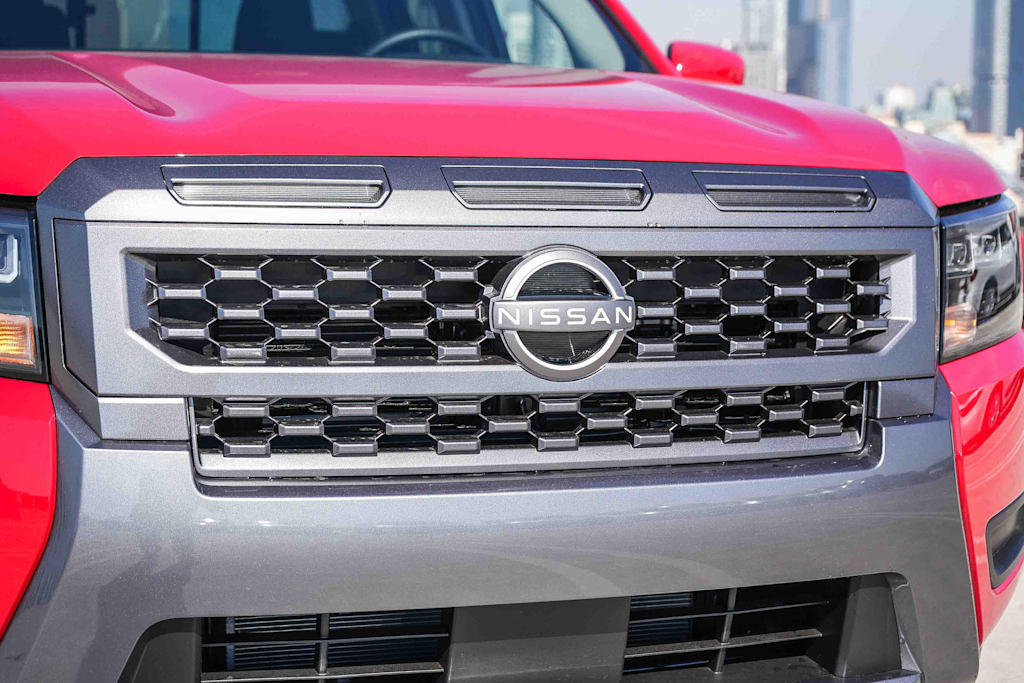 Thumbnail: 2026 Nissan Frontier - 18