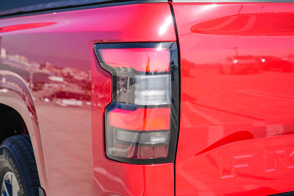 Thumbnail: 2026 Nissan Frontier - 20