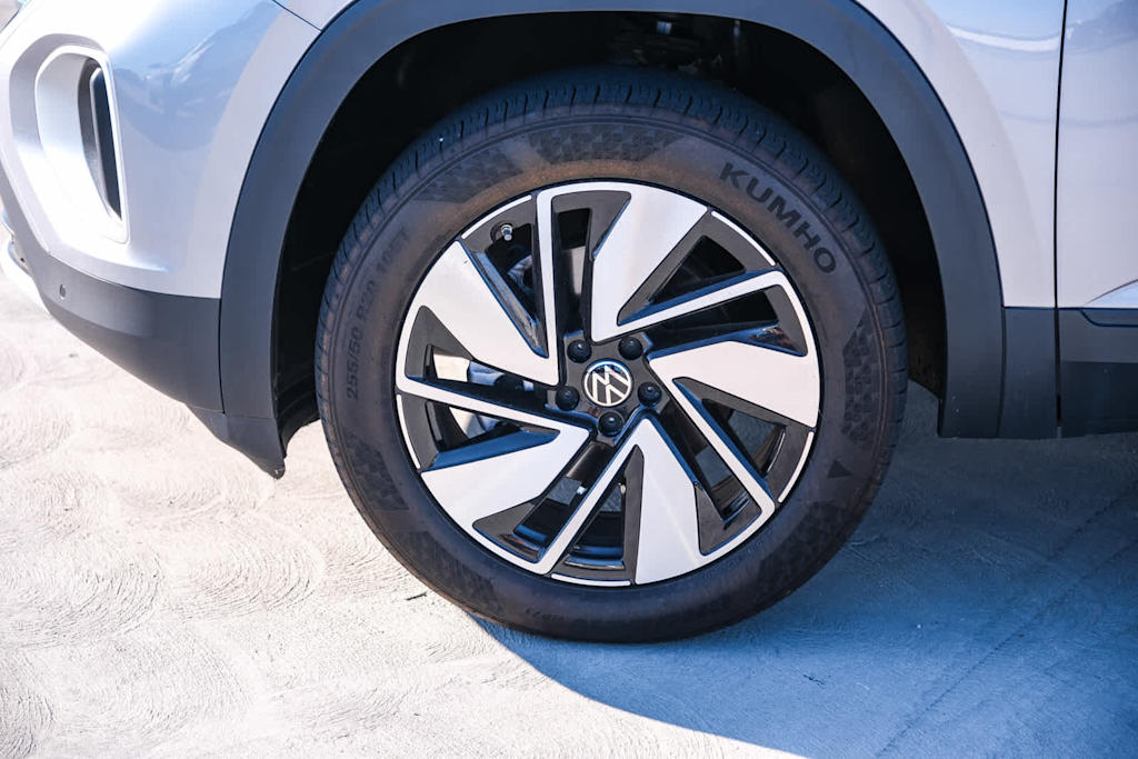 Thumbnail: 2024 Volkswagen Atlas - 19