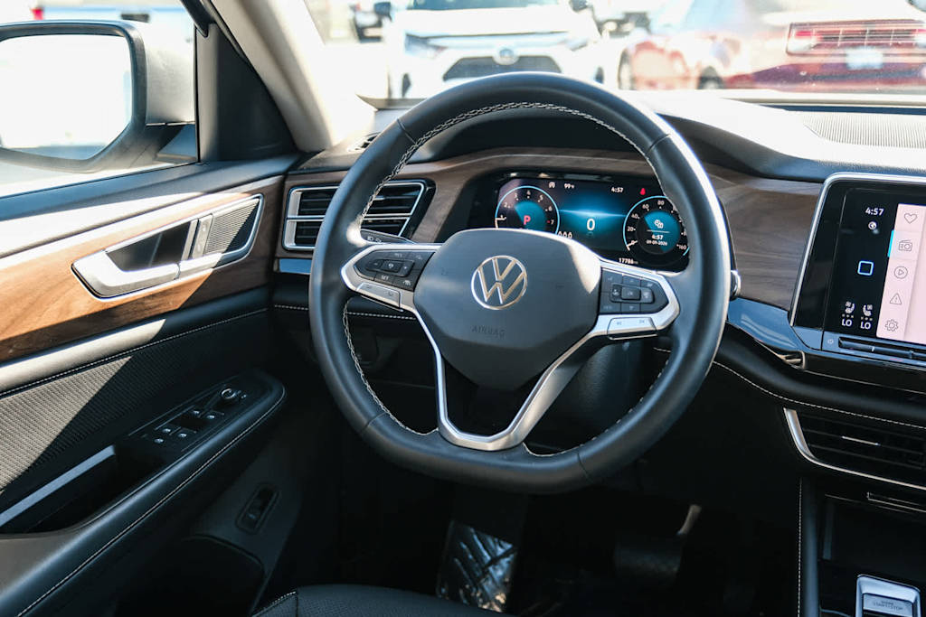 Thumbnail: 2024 Volkswagen Atlas - 8