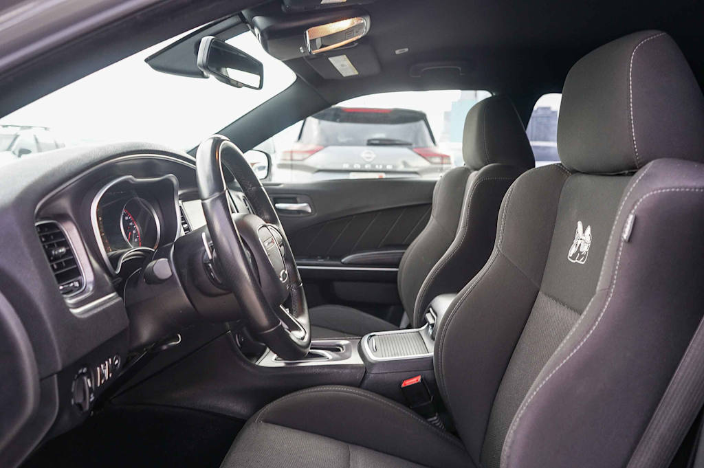 Thumbnail: 2017 Dodge Charger - 10
