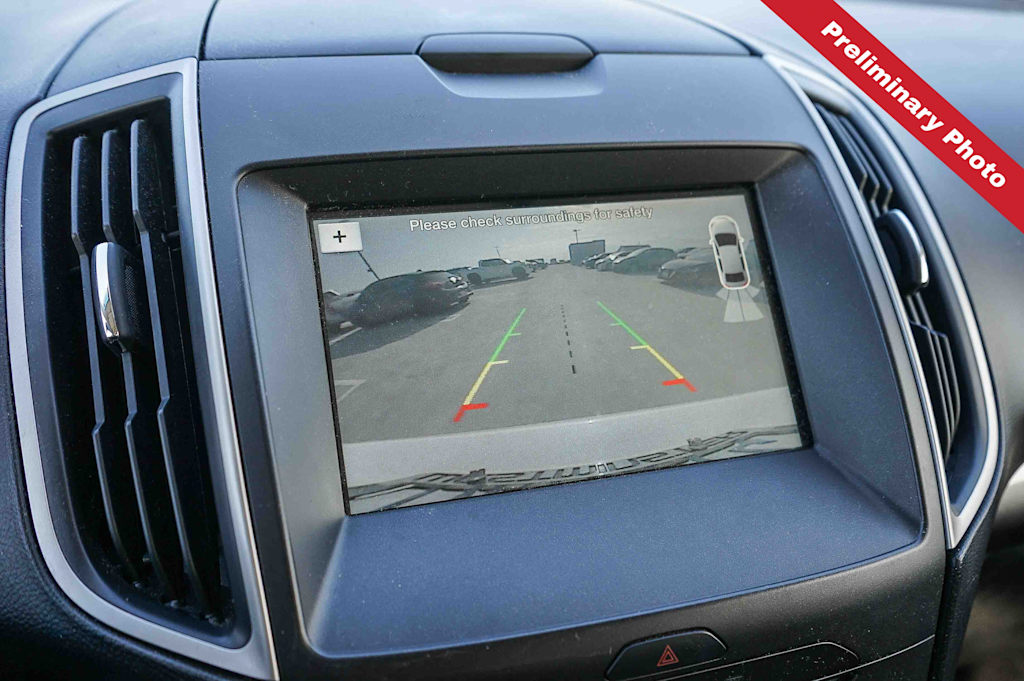 Thumbnail: 2016 Ford Edge - 18