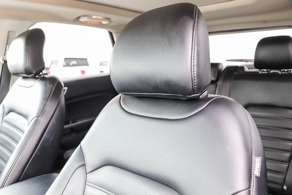 Thumbnail: 2019 Ford Edge - 22