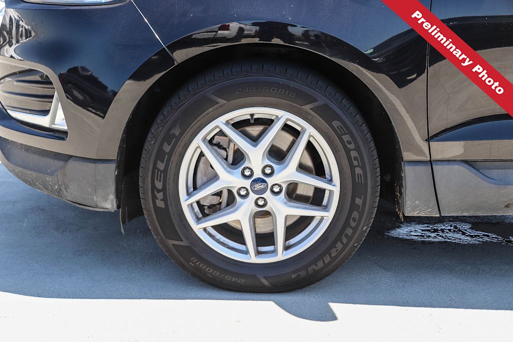 Thumbnail: 2021 Ford Edge - 6