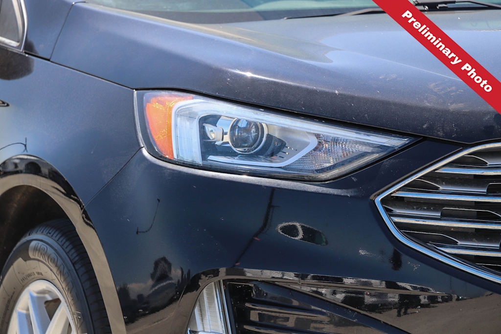 Thumbnail: 2021 Ford Edge - 14
