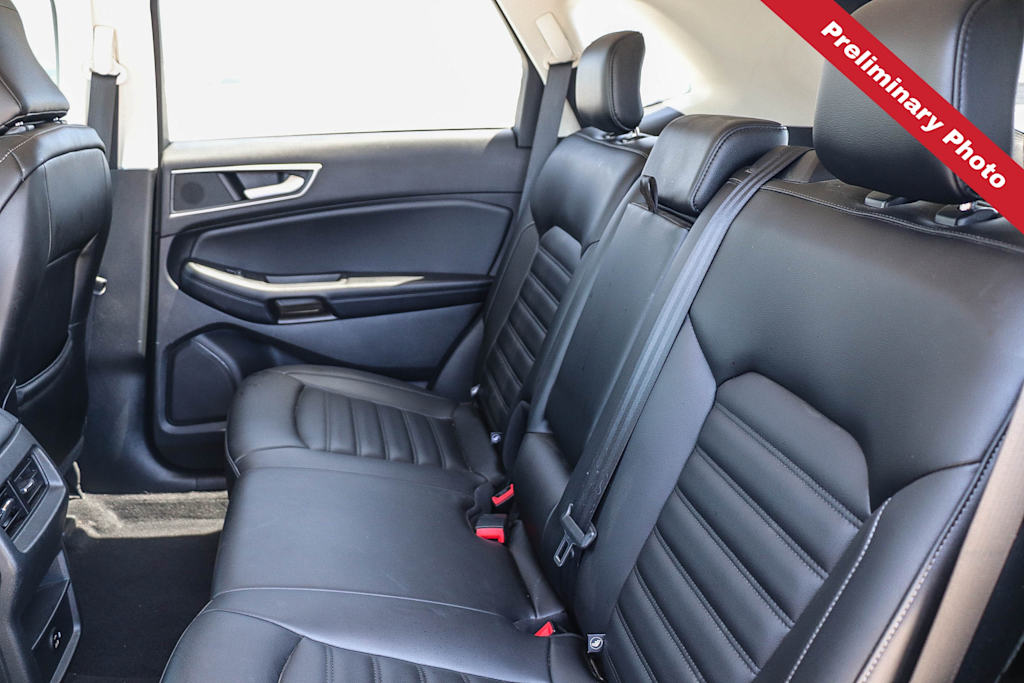 Thumbnail: 2021 Ford Edge - 8