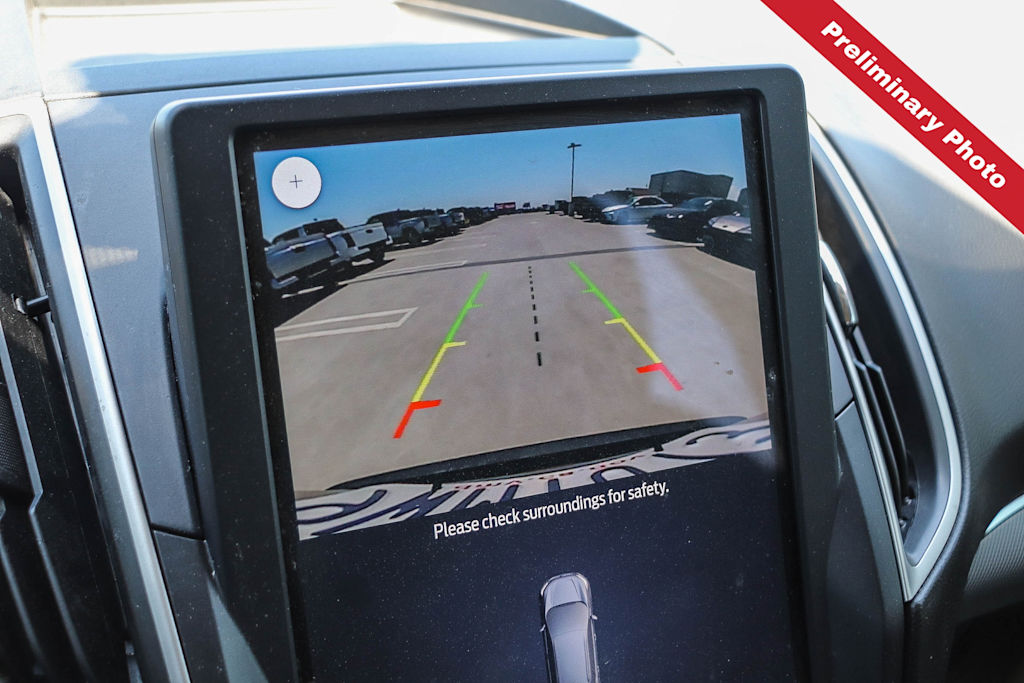 Thumbnail: 2021 Ford Edge - 21