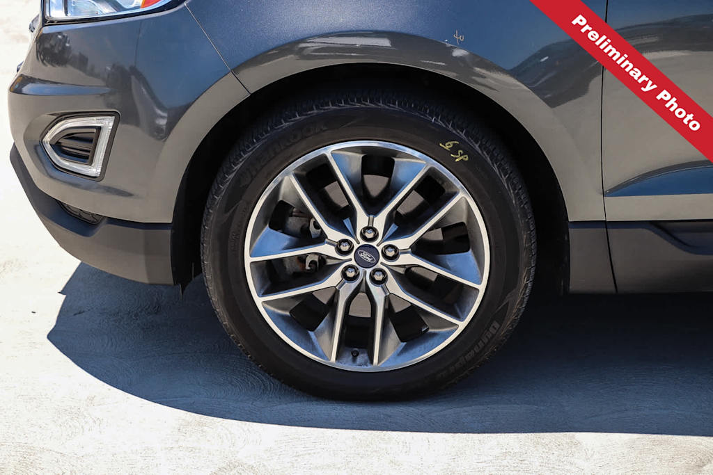 Thumbnail: 2016 Ford Edge - 6