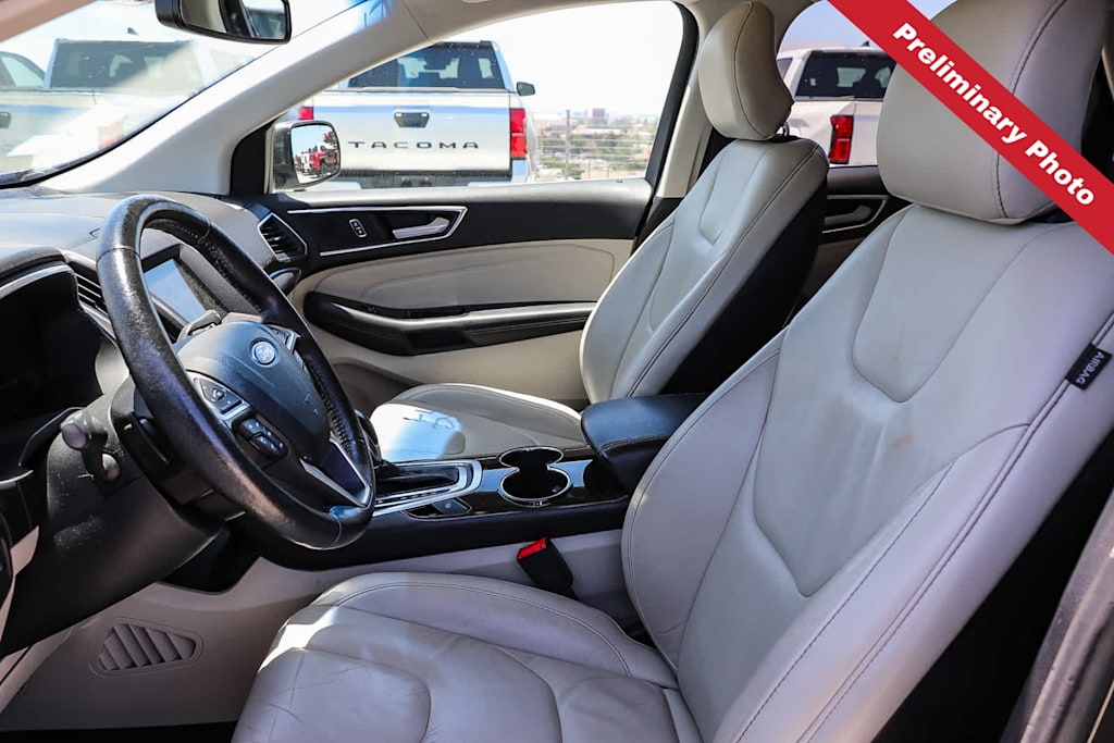 Thumbnail: 2016 Ford Edge - 7