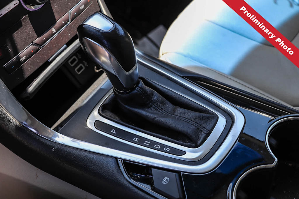 Thumbnail: 2016 Ford Edge - 11