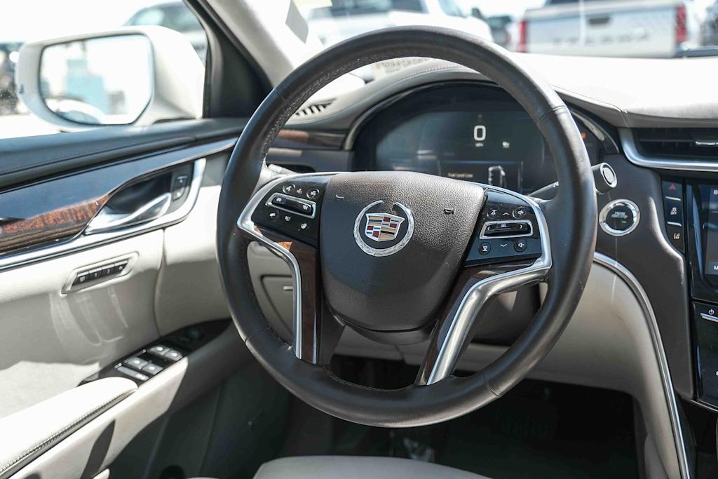 Thumbnail: 2014 Cadillac XTS - 8