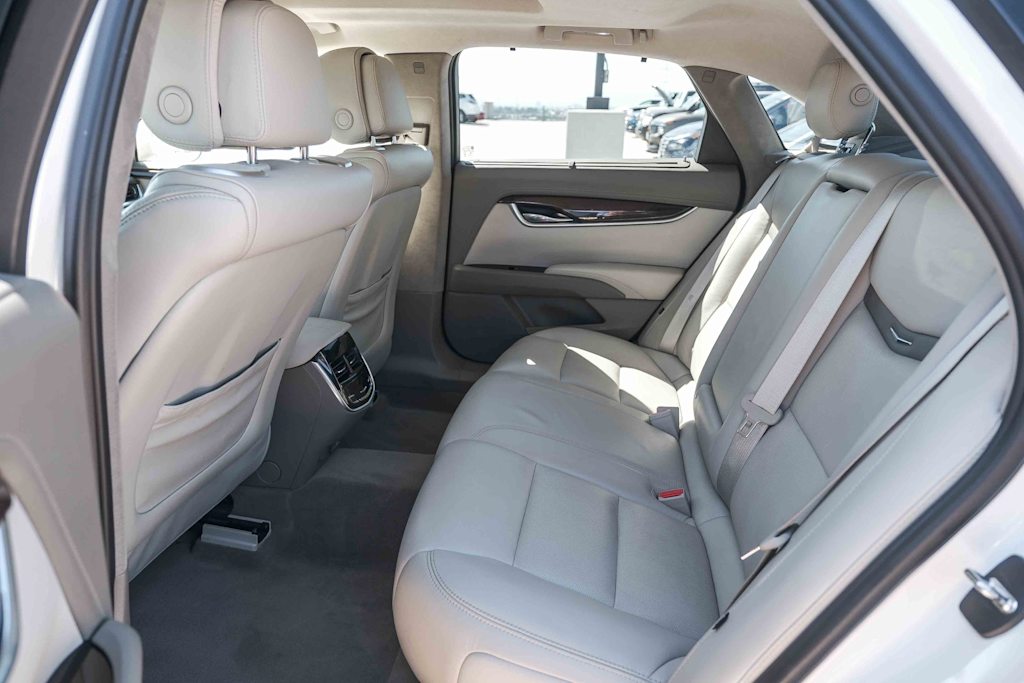 Thumbnail: 2014 Cadillac XTS - 11
