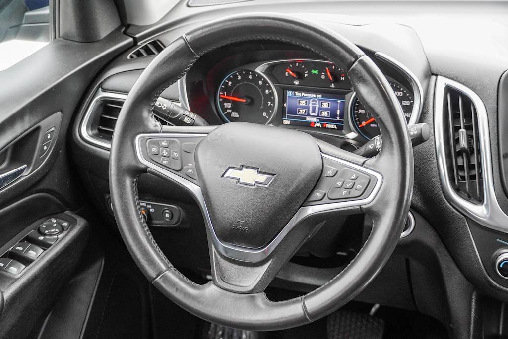 Image 9 of 2020 Chevrolet Equinox