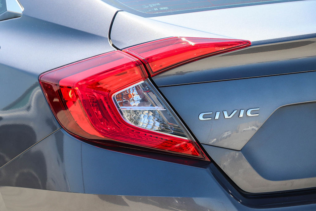 Thumbnail: 2018 Honda Civic - 21