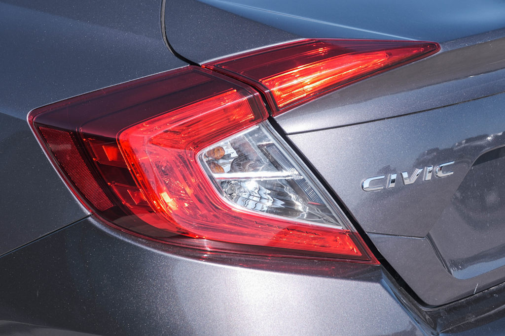Thumbnail: 2019 Honda Civic - 15
