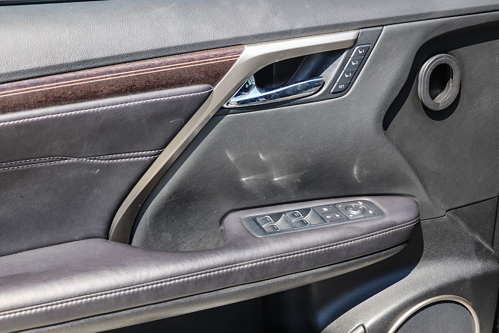 Thumbnail: 2016 Lexus RX - 19