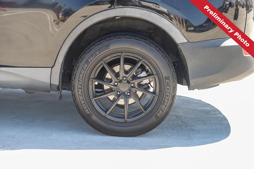 Thumbnail: 2015 Toyota RAV4 - 18