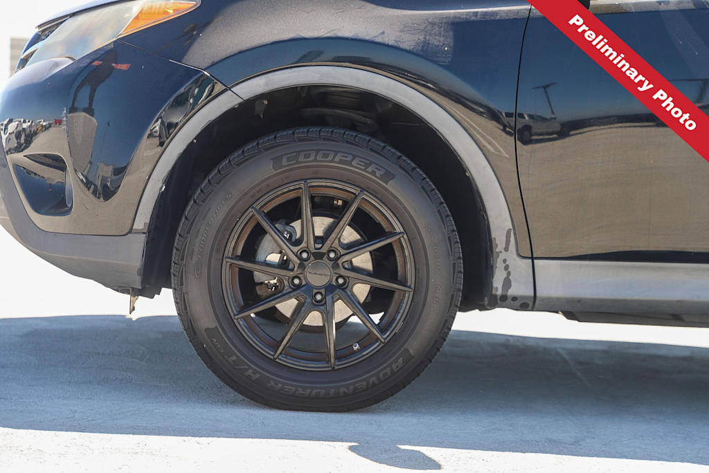 Thumbnail: 2015 Toyota RAV4 - 7