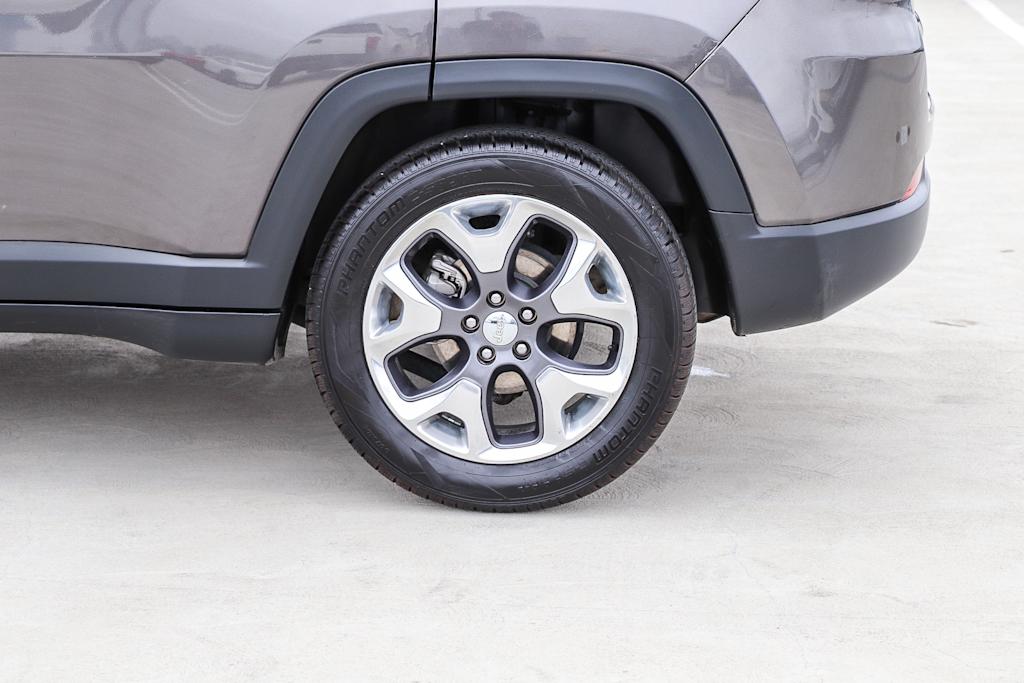 Thumbnail: 2020 Jeep Compass - 21
