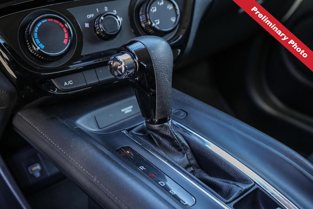 Thumbnail: 2019 Honda HR-V - 11