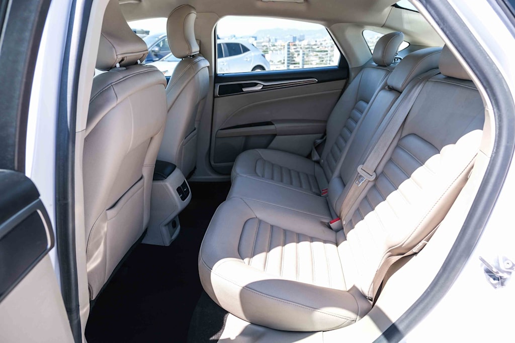 Thumbnail: 2019 Ford Fusion - 12
