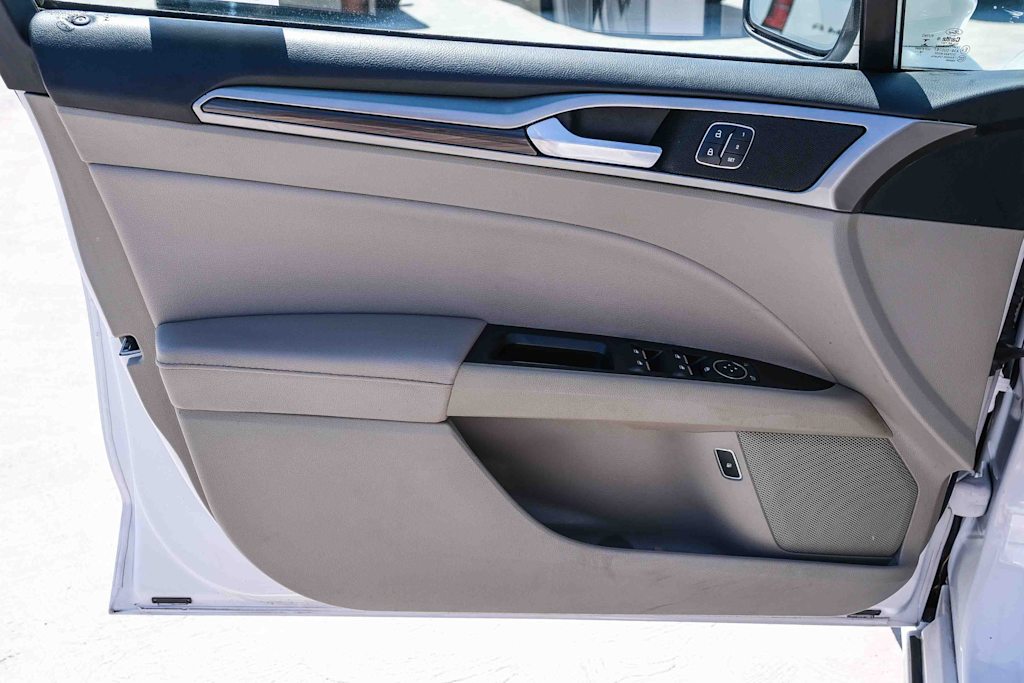 Thumbnail: 2019 Ford Fusion - 28
