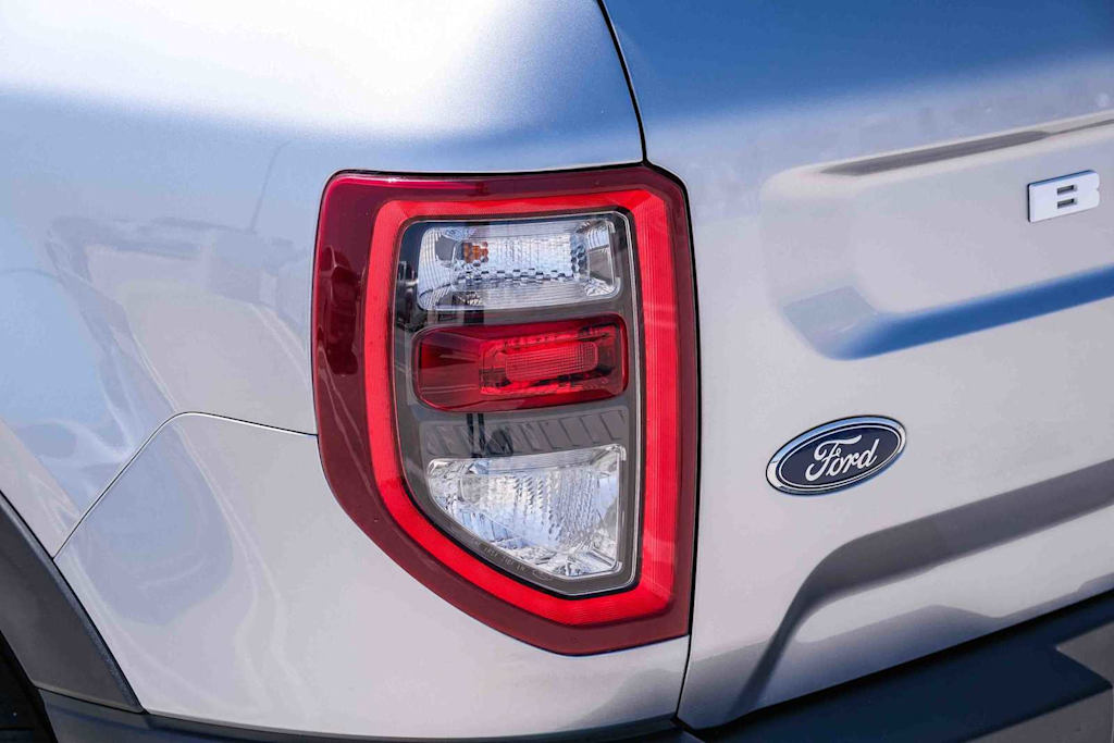 Thumbnail: 2021 Ford Bronco Sport - 19